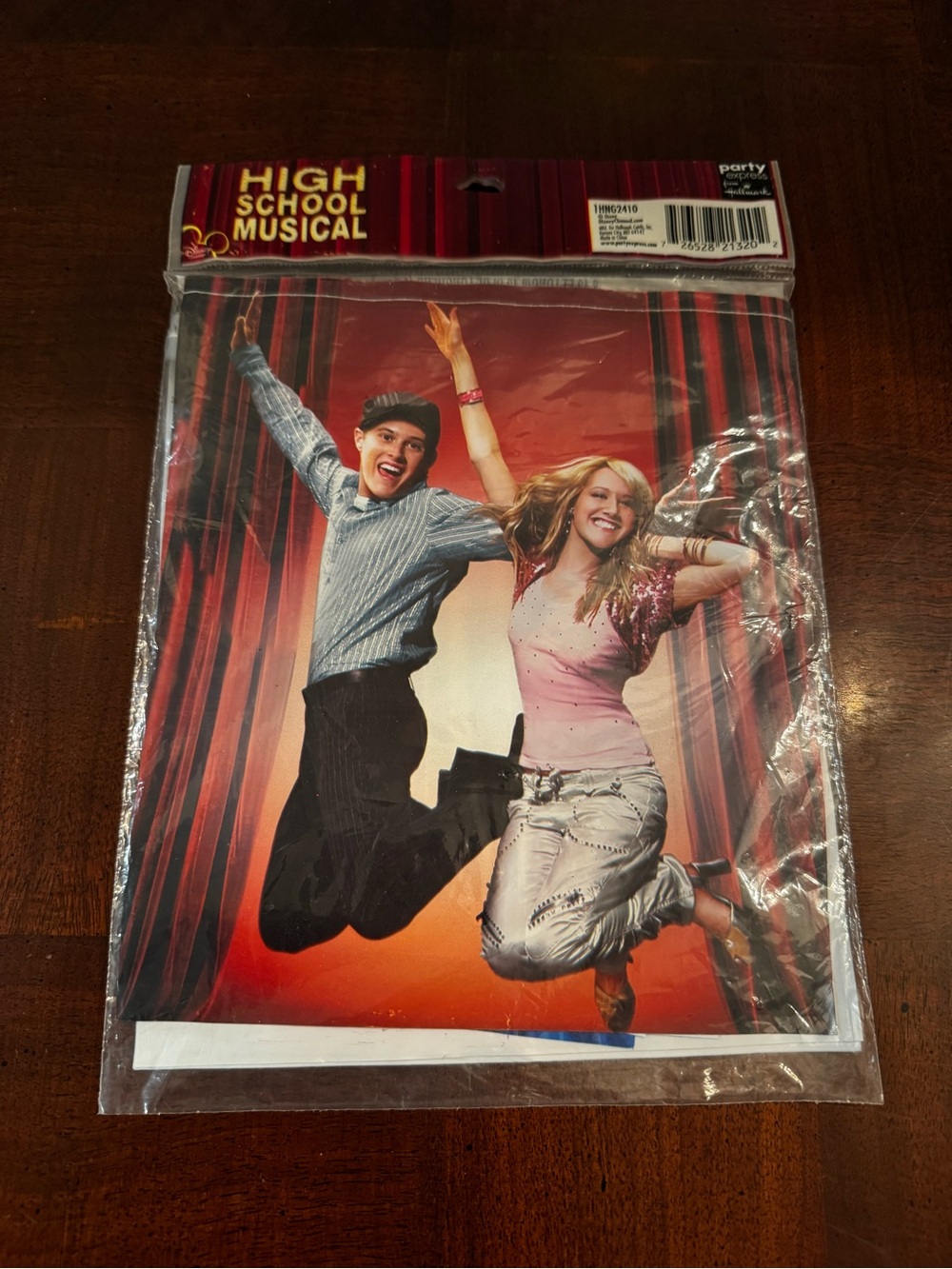High School Musical Birthday Banner by Express Party Supplies - Picture 2 of 2